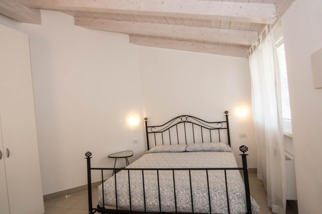 Appartamenti Laly Arco Bagian luar foto